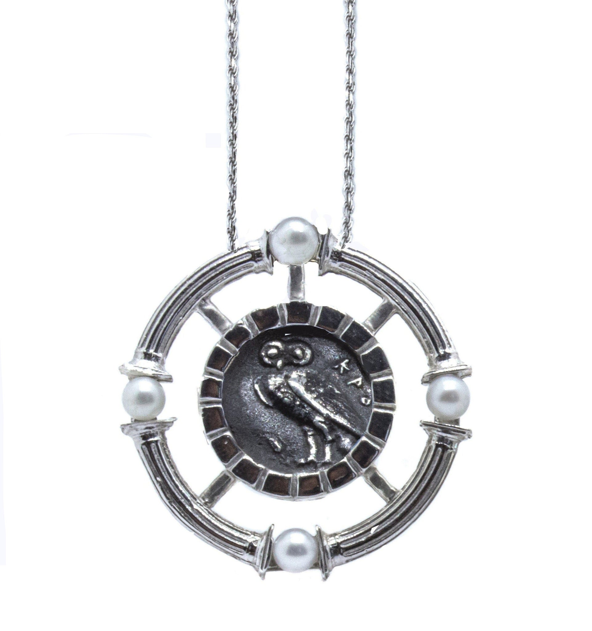 <transcy>Eraion Lacinio Moneta necklace</transcy>