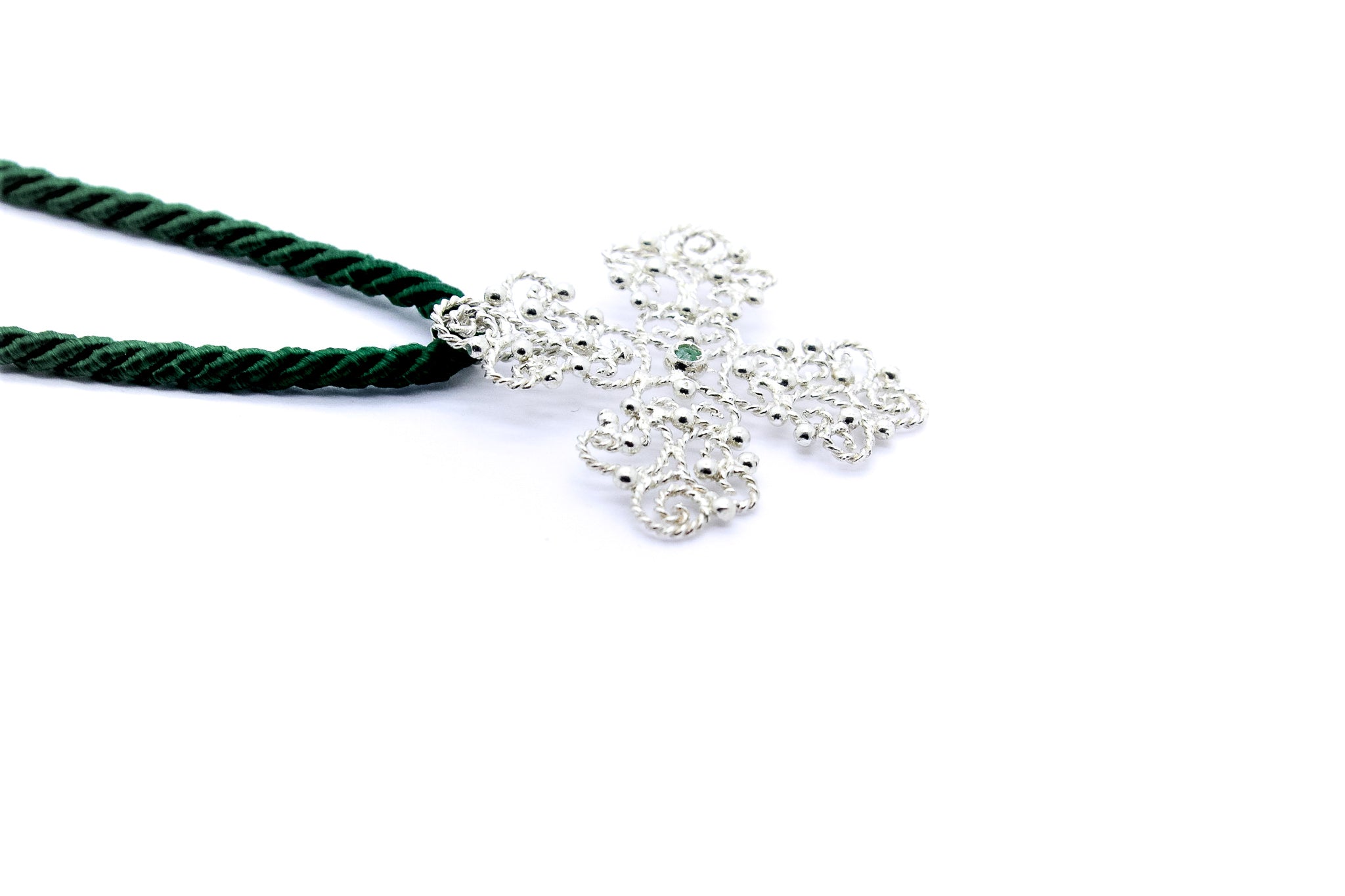 <transcy>Filigree Cross with Emerald</transcy>